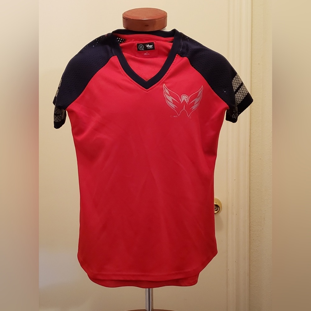 Women’s Washington Capitals Fitted Tee Shirt